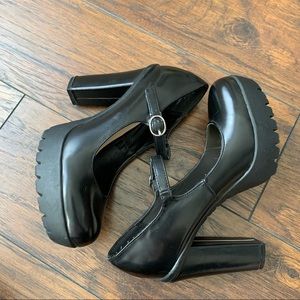 Chunky Mary Jane Heels